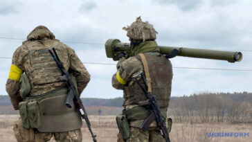 Miembros de la Guardia Nacional derriban Mi-24 enemigo cerca de Bakhmut