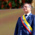 Perú: Gbno.  Busca declarar a Gustavo Petro 'Persona Non Grata'