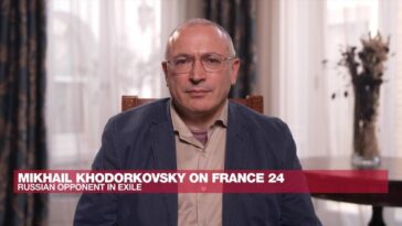 Si Putin tiene éxito en Ucrania, las fronteras de la OTAN 'ya no serán un obstáculo', advierte Jodorkovsky