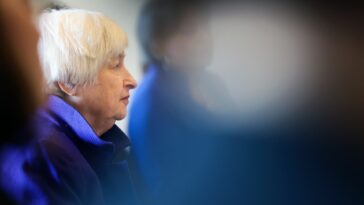 Si no se eleva el techo de la deuda de EE. UU., se produciría una "catástrofe económica y financiera", dice Yellen