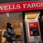 Wells Fargo busca atrapar a los rivales de más rápido crecimiento impulsando el compromiso con los clientes ricos