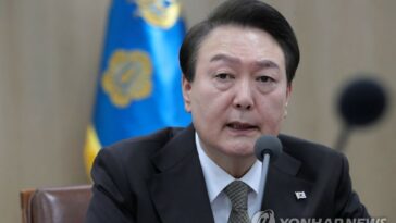 Yoon says will freeze public utility fees in first half of year