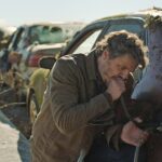 The Last of Us de HBO es puramente ciencia ficción, pero hay escenas en el episodio cuatro que los espectadores señalaron que son imposibles, incluido el desvío de gasolina de un automóvil de 20 años.
