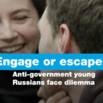 ¿Participar o escapar?  Los jóvenes rusos antigubernamentales se enfrentan a un dilema