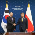 (LEAD) S. Korean, Polish ministers discuss arms industry cooperation measures