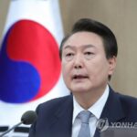 (2nd LD) Yoon vows not to give single won to N. Korea if it continues nuclear pursuit