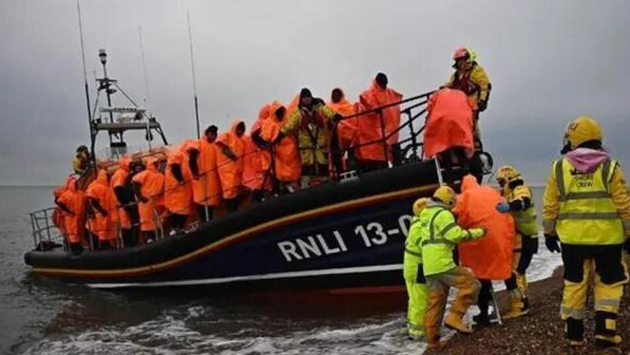 Alrededor de 30 inmigrantes desaparecidos después de que un barco volcara frente a Libia: guardacostas italiano |  The Guardian Nigeria Noticias