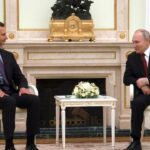 Assad se reúne con Putin en Moscú mientras los sirios celebran 12 años desde el levantamiento contra el régimen