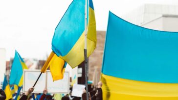 Canadá extenderá autorización Canadá-Ucrania para viajes de emergencia