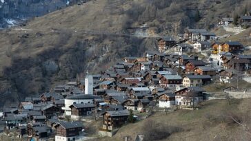 Albinen, ubicada en el cantón de Valais, ofrece pagar a las personas más de £ 50,000 solo para mudarse al impresionante pueblo del valle de montaña.