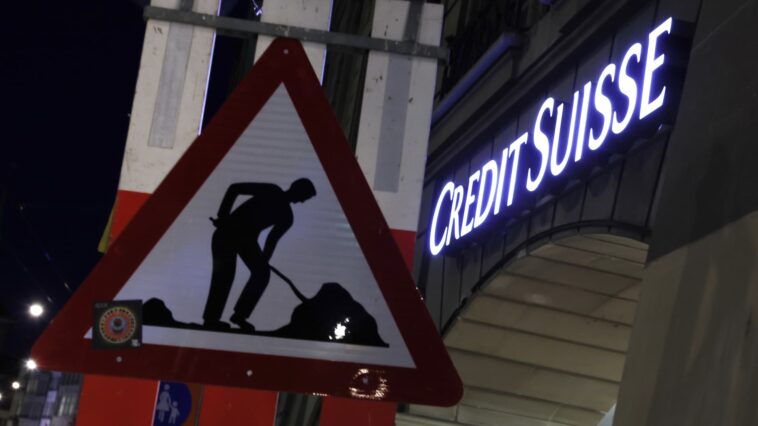 Credit Suisse pierde otro 10% a medida que los comerciantes digieren la liquidez de emergencia