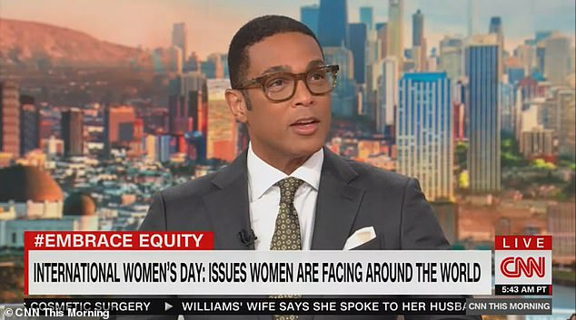 Don Lemon hizo un claro intento de distanciarse de sus comentarios sexistas anteriores mientras copresentaba su programa matutino de CNN en el Día Internacional de la Mujer.