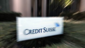 El Banco Nacional Saudita pierde más de $ 1 mil millones en la inversión de Credit Suisse
