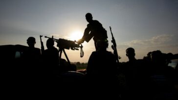 Estados Unidos dona más de 60 toneladas de armamento a Somalia para la lucha contra los militantes
