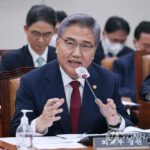 FM says S. Korea will push for Kishida&apos;s visit this year