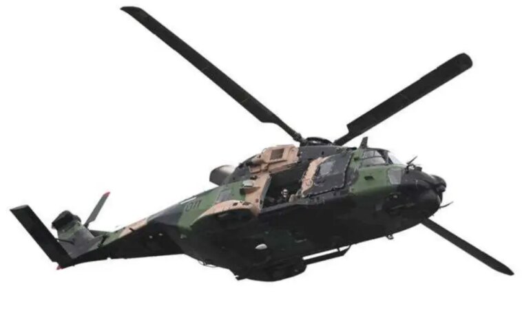 Investigación después de que 10 sobrevivieron al accidente del helicóptero del ejército en el agua