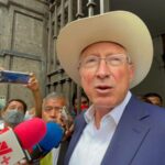 Ken Salazar rechaza intervención militar de EE.UU. en México