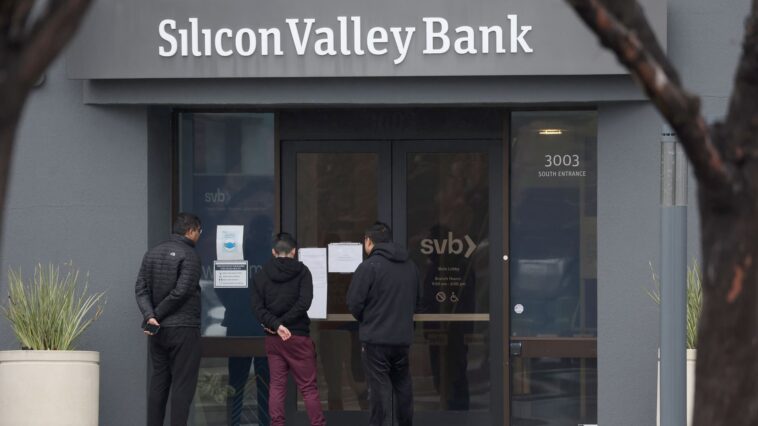 Los candidatos republicanos a la presidencia culpan del colapso del Silicon Valley Bank