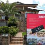 El costo promedio de comprar una casa en Australia aumentó un 0,13 % en marzo, con un valor medio actual de $732 000.