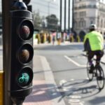 Los recortes presupuestarios del gobierno hacen que el objetivo de cero neto sea 'imposible', dicen grupos ciclistas