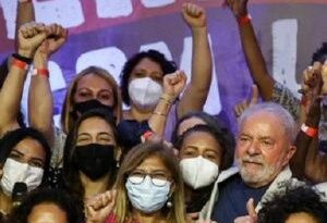 Políticas a favor del retorno de las mujeres a Brasil: Lula