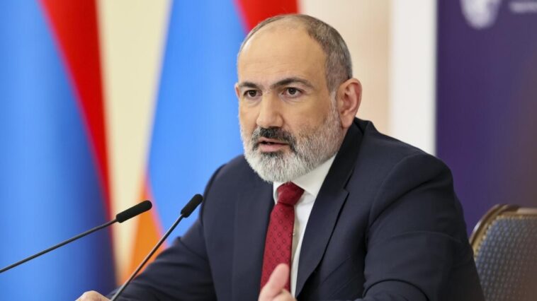 Primer ministro armenio plantea 'problemas' de fuerzas de paz rusas con Putin
