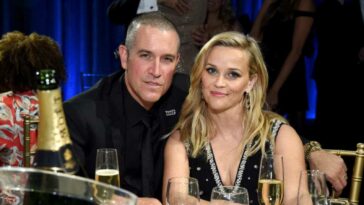 Reese Witherspoon anuncia una 'decisión difícil' de divorciarse de su esposo Jim Toth: 'Estos asuntos nunca son fáciles...'