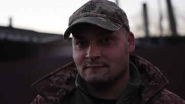 'Todos los hermanos en el frente': los romaníes de Ucrania encuentran aceptación en la guerra