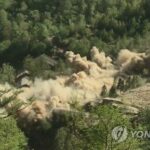 (LEAD) S. Korea to conduct radiation tests on 89 N. Korean defectors from May