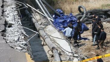 (LEAD) Seongnam City Hall raided in bridge collapse probe