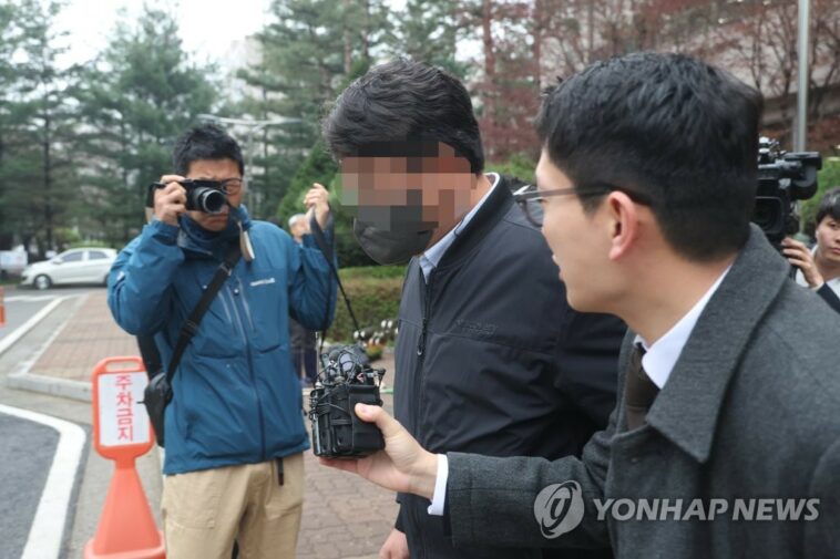 (LEAD) CEO gets suspended jail sentence in 1st ruling on violation of new industrial accidents act