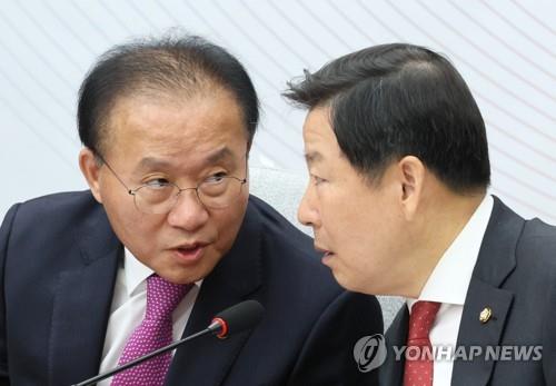 (2nd LD) PPP leadership criticizes China for &apos;very rude&apos; manner over Yoon&apos;s remarks on Taiwan