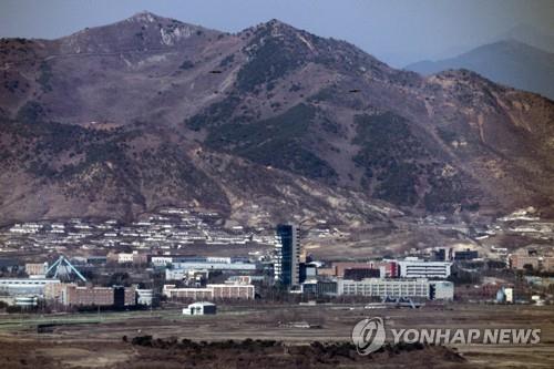 About 60 pct of young people say unification with N. Korea unnecessary