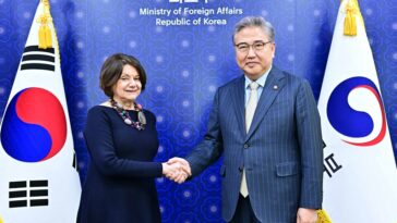 Seoul FM stresses efforts to protect rules-based int&apos;l order in meeting with U.N. political affairs chief