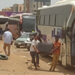 People flee the southern part of Khartoum as stree