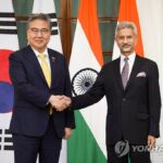 S. Korea, India agree to bolster ties in FM talks