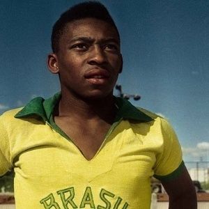 Diccionario brasileño agrega a Pelé como sinónimo del mejor