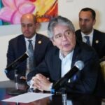 Diputados ecuatorianos avanzan hacia juicio político contra Lasso
