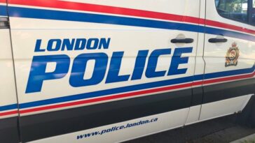 El hombre sufre lesiones potencialmente mortales después de un atropello y fuga en el centro de London, Ontario.