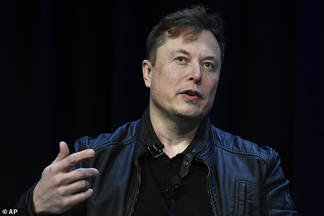 El jefe de Twitter, Telsa y SpaceX, Elon Musk (en la foto), ha registrado una empresa de inteligencia artificial (IA) con el nombre de 'X.AI'