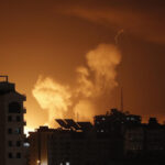 Israel bombardea Líbano y Gaza mientras Netanyahu promete que los enemigos "pagarán"