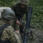 La ciudad ucraniana ocupada por Rusia de Novaya Kakhova está bajo un "intenso fuego"