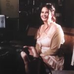 Lana Del Rey consigue su sexto álbum número 1 en Reino Unido - Music News