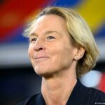 Martina Voss-Tecklenburg renueva contrato con Alemania