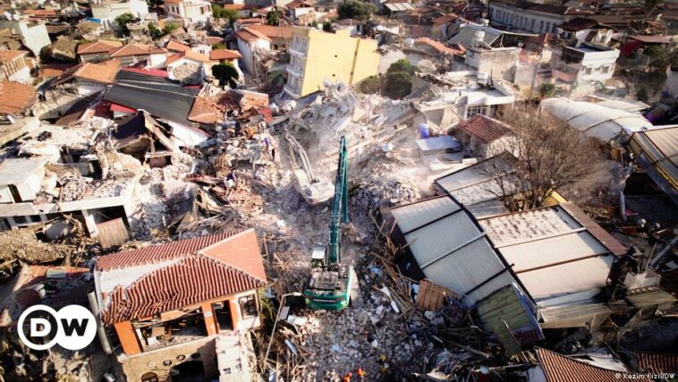 Turcos en Alemania: el terremoto destruye los planes de jubilación