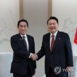 (LEAD) Yoon heads to Japan for G-7 summit, meetings with Biden, Kishida