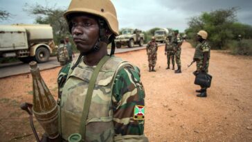 Al menos 17 muertos en el enfrentamiento entre el ejército somalí y al-Shabab, dice un testigo