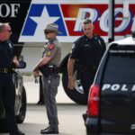 Biden vuelve a exigir acción tras tiroteo masivo en centro comercial de Texas