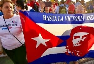 Celebran cubanos Día Internacional de los Trabajadores el 5 de mayo