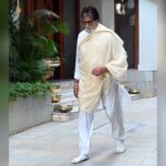 When Amitabh Bachchan Asked Fans To